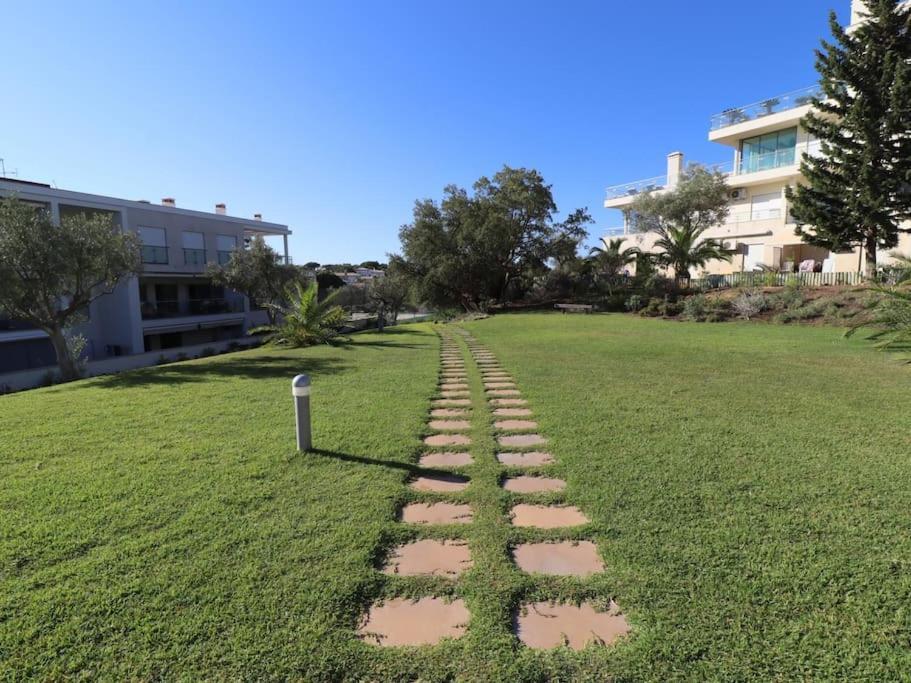 Happiness Apartment - Tennis Court & Pool & Albufeira Bagian luar foto