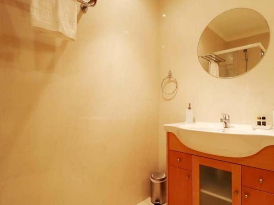 Happiness Apartment - Tennis Court & Pool & Albufeira Bagian luar foto