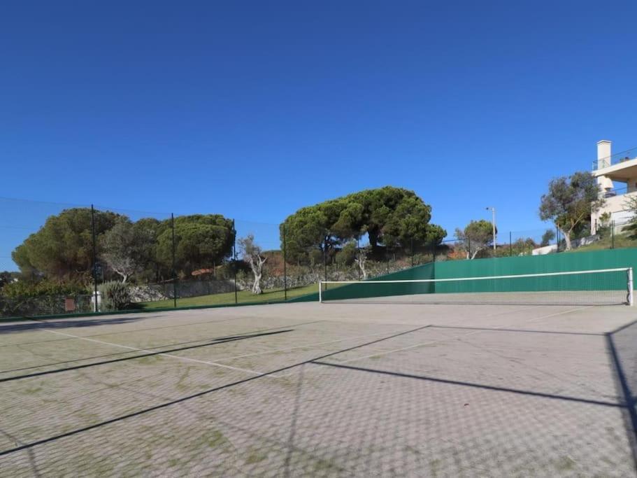 Happiness Apartment - Tennis Court & Pool & Albufeira Bagian luar foto