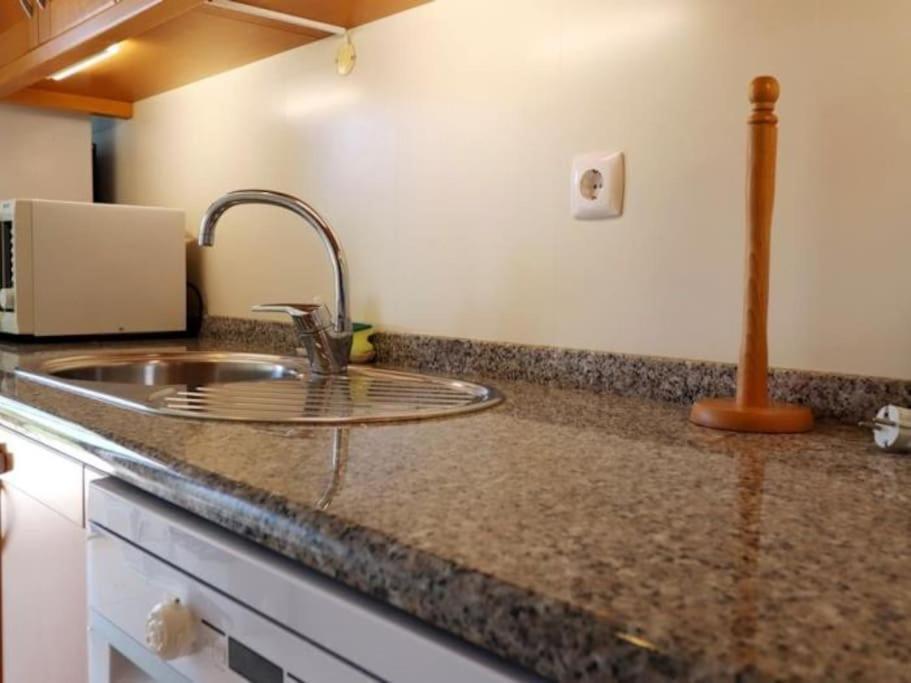 Happiness Apartment - Tennis Court & Pool & Albufeira Bagian luar foto